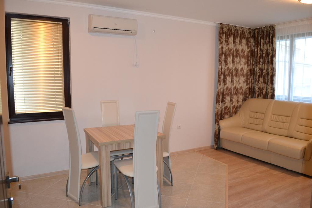 Apart Lev Ravda Habitación foto